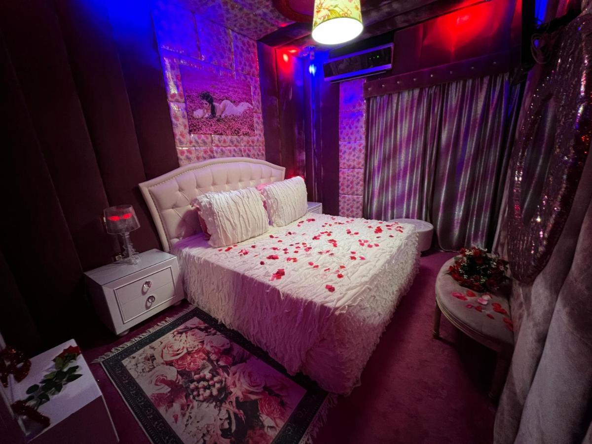 Priamos Erato Love hotel Athens